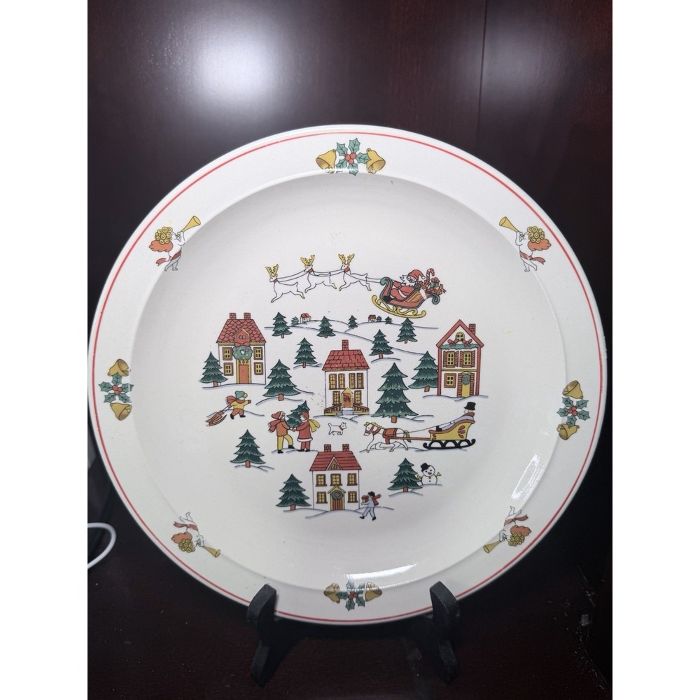 Classic Collectors Studio Joy of Christmas Plate – Santa & Winter Village Scene